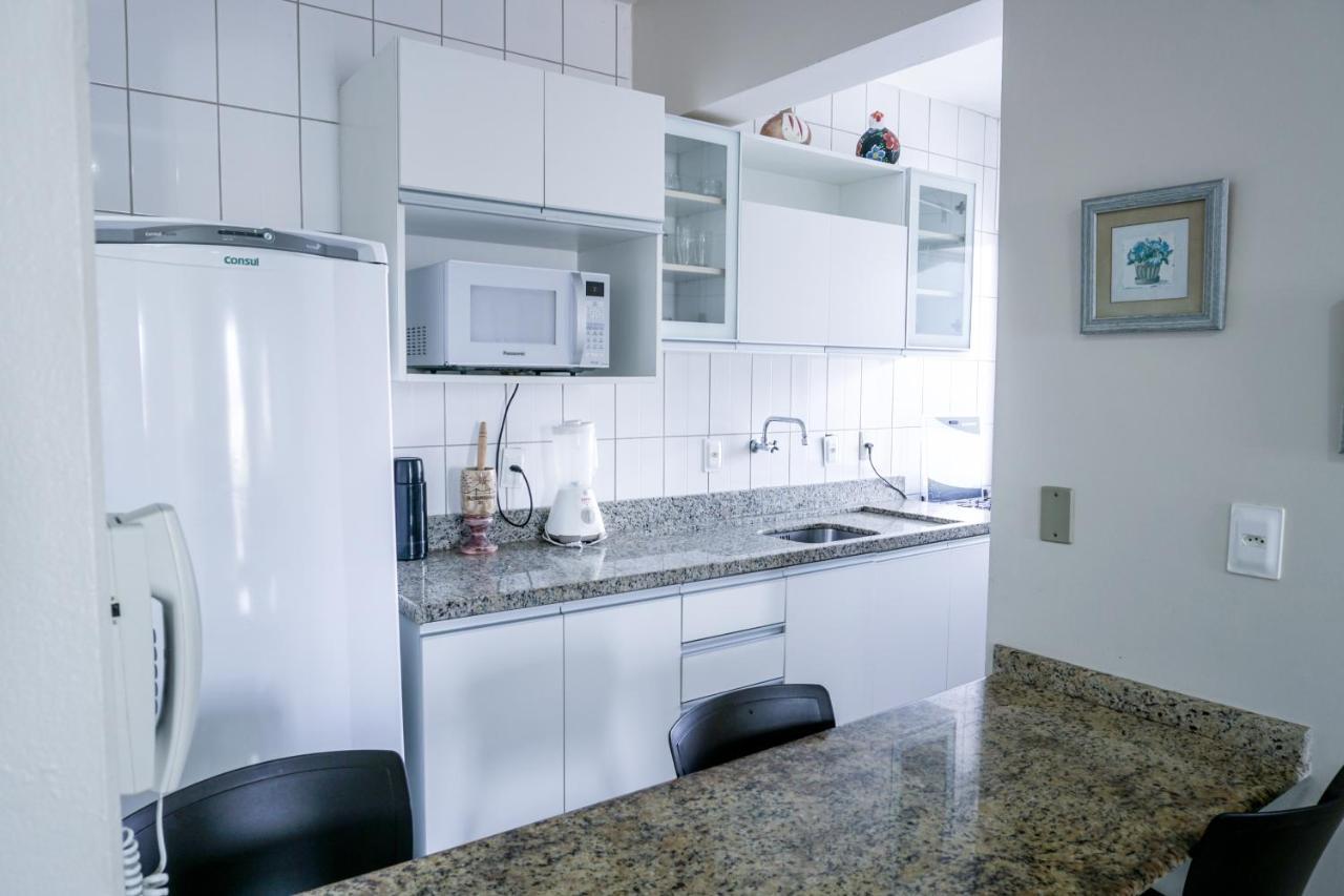 Apartamento 404 - A 20 Metros Da Areia Da Praia Dos Ingleses - 4 Pessoas Apartment Florianopolis Bagian luar foto